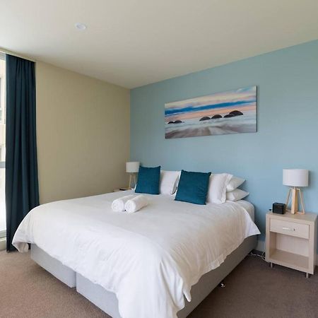 Beachside Luxury Apartments One & Two Bedroom In Beachfront Oaks Pier Building غلينلغ المظهر الخارجي الصورة